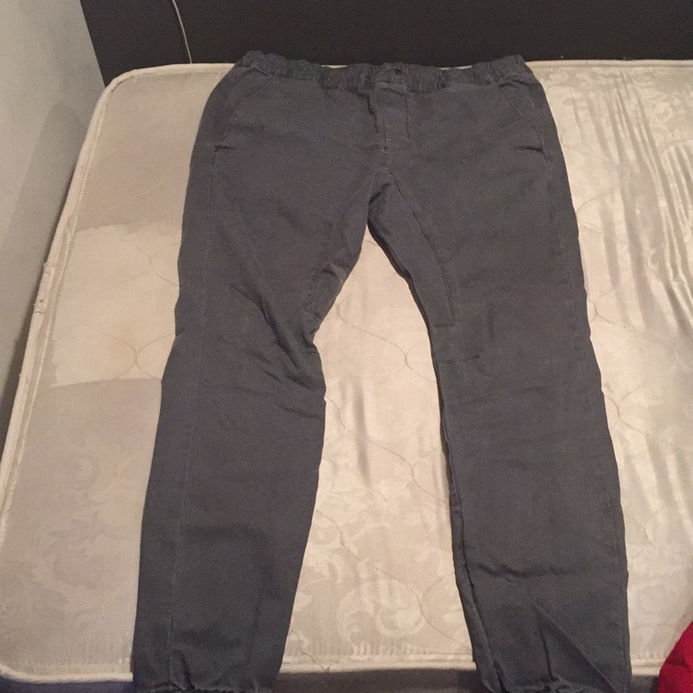 California republic joggers from pac sun